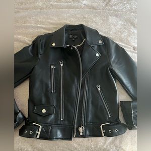 ZARA XS black fitted pleather jacket